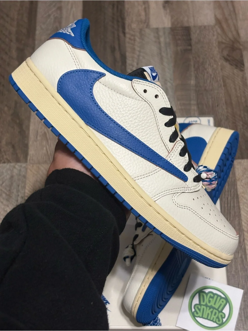 Jordan 1 low × Travis Scott Fragment 2.0